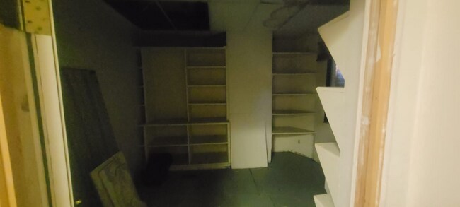 Building Photo - 284 Orange Ave