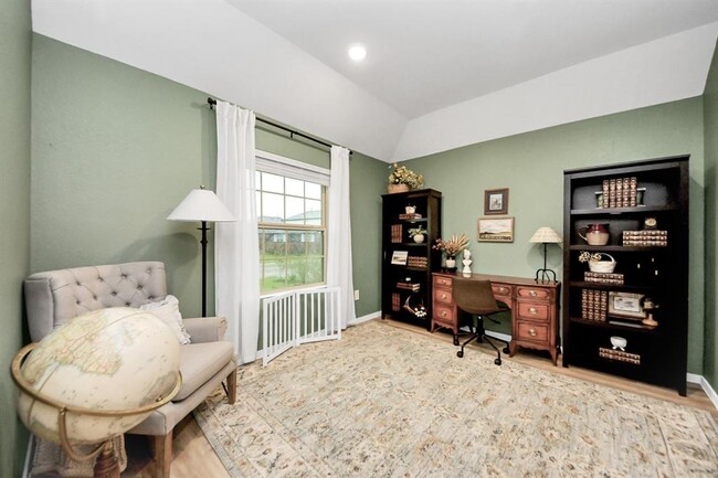 Building Photo - 31703 Daisy Draper Ln