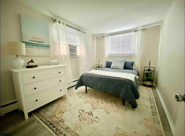 Building Photo - 512 W Brigantine Ave