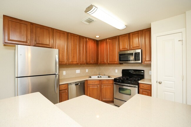 Building Photo - 1620 Grable Cove Ln
