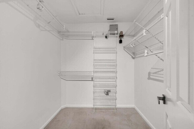 Building Photo - 7894 Granada Pl