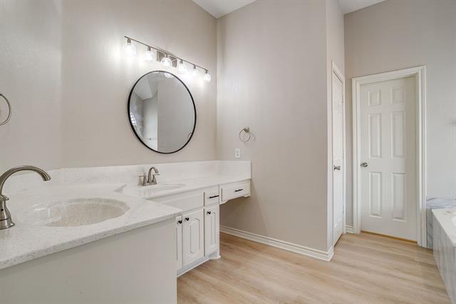 Building Photo - 5721 Starboardway Dr