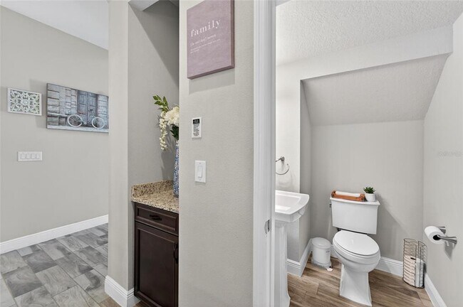 Building Photo - 11358 Hawks Fern Dr