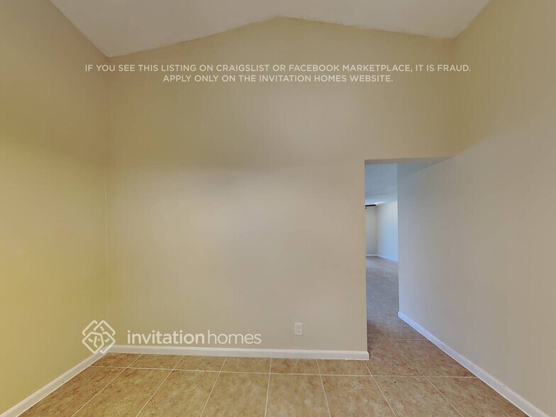 Building Photo - 2240 Tallahassee