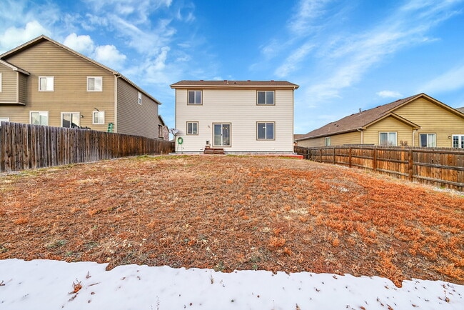 Building Photo - $2,100 - 4 Bed, 3.5 bath Home in Fountain with Central AC and Fenced in Yard!