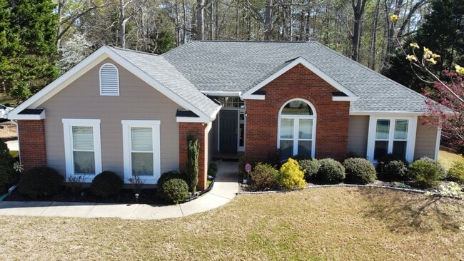 Building Photo - 110 Inland Cir