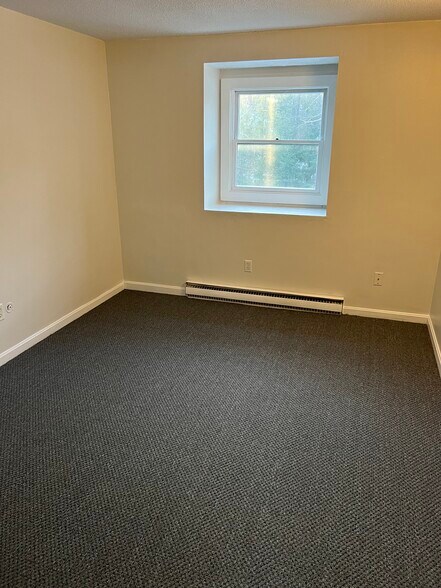 Bedroom 2 - 934 N Main St