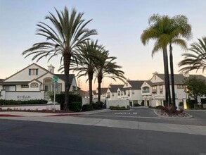 Building Photo - 16941 Meadowlark Ridge Rd