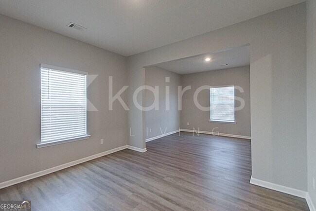 Building Photo - 3470 Bridgewood Dr