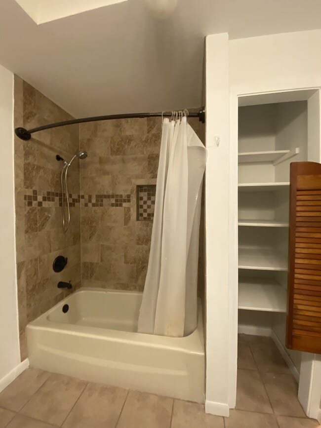 Building Photo - 18733 County Rd 1293