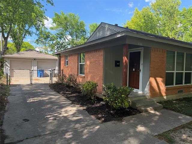 Building Photo - 888 Berkinshire Dr