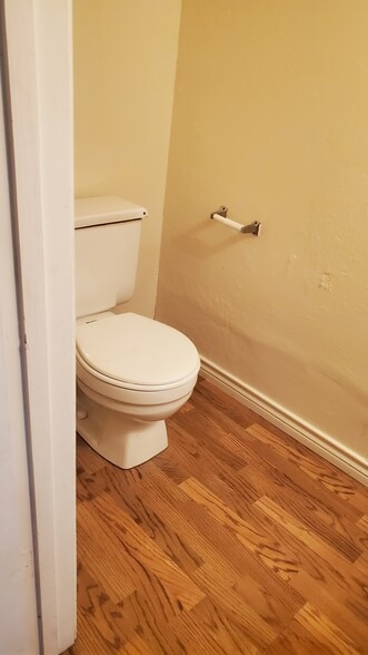 Half Bath Downstairs - 15540 Weldon Dr