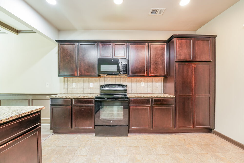 Building Photo - 651 Sweet Ashley Way