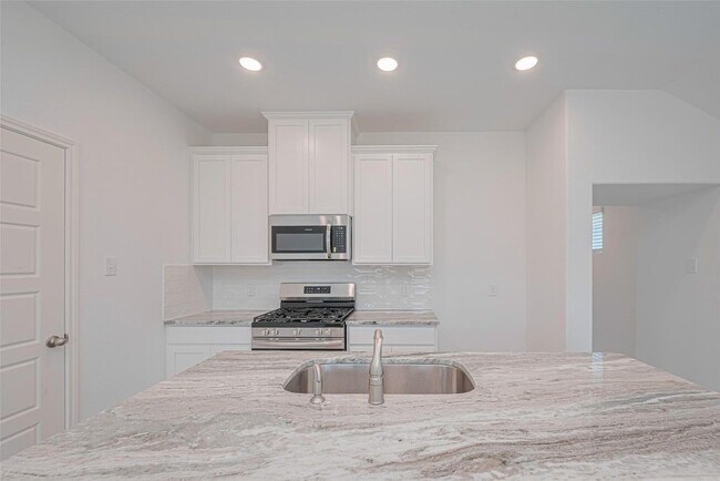 Building Photo - 17722 Pamukkale Pl