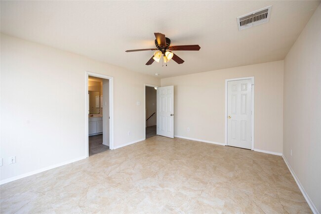 Building Photo - 2306 Stiller Ridge Way