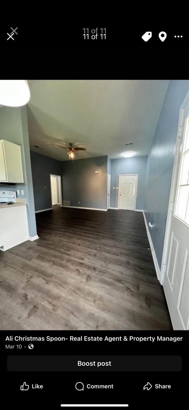 Building Photo - 90 Harmony Dr W