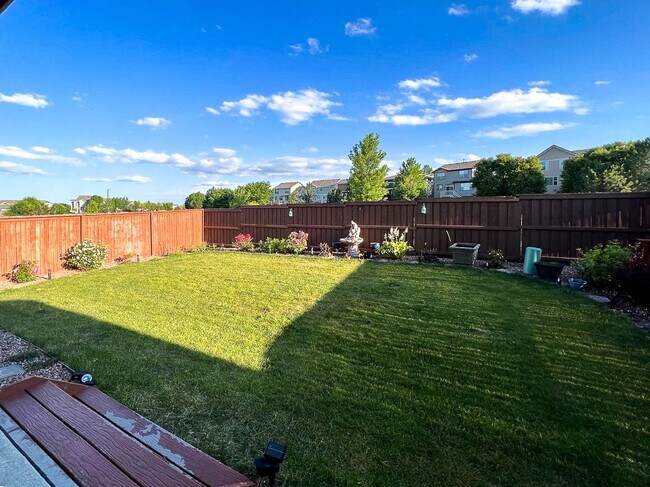 Building Photo - Stonegate 4bd 3ba 2,265sq.ft. - built in 2019 - FOR RENT!