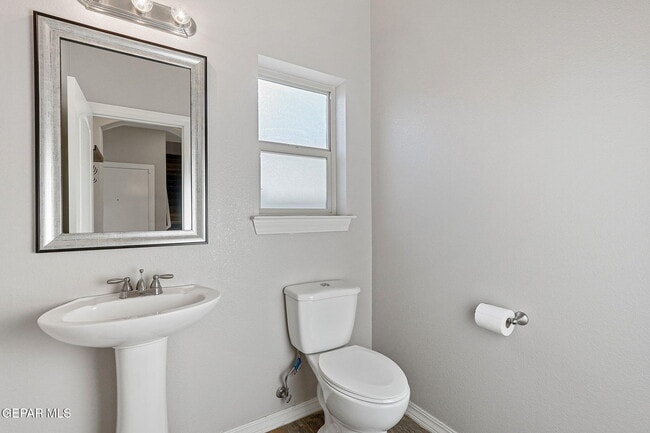 Building Photo - 229 Gonzalo Cir