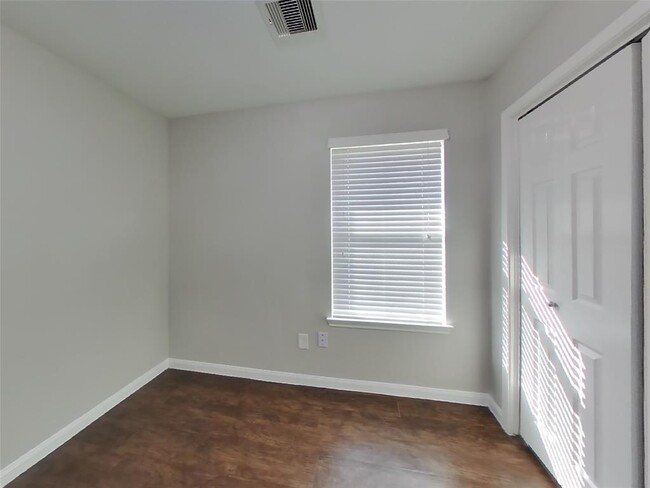 Building Photo - 21447 Ryans Path Ln