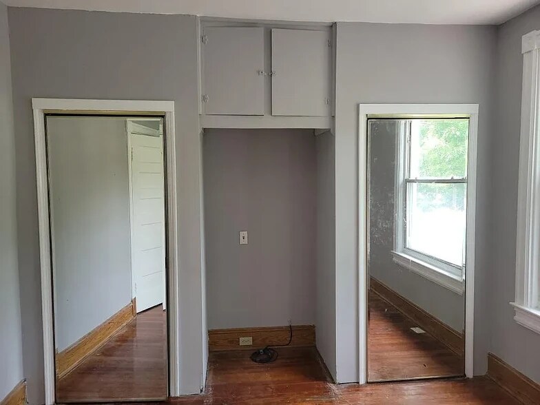 Building Photo - 3729 New Hampshire Ave NW