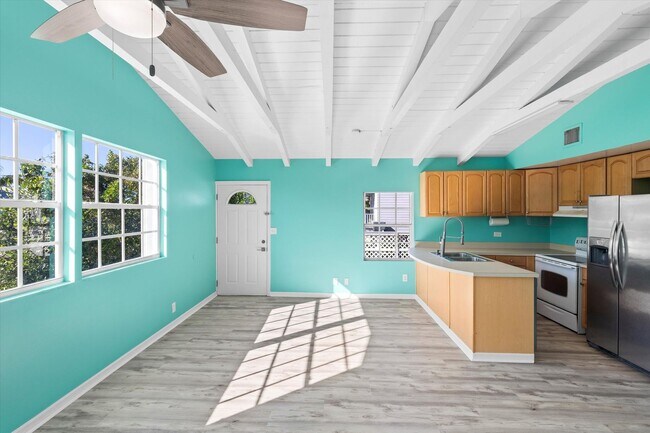 Building Photo - Canalfront 2BR/1BA Upstairs Residence – Legal Duplex | Summerland Key