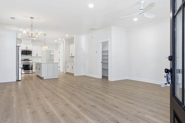 Building Photo - New Construction 3 bed 2.5 bath