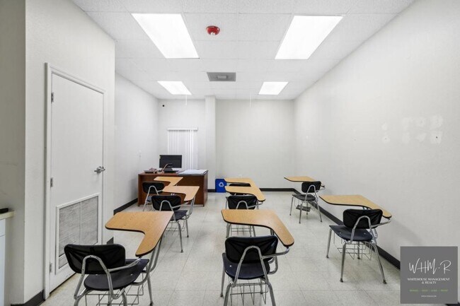 Building Photo - 926 Quincy St