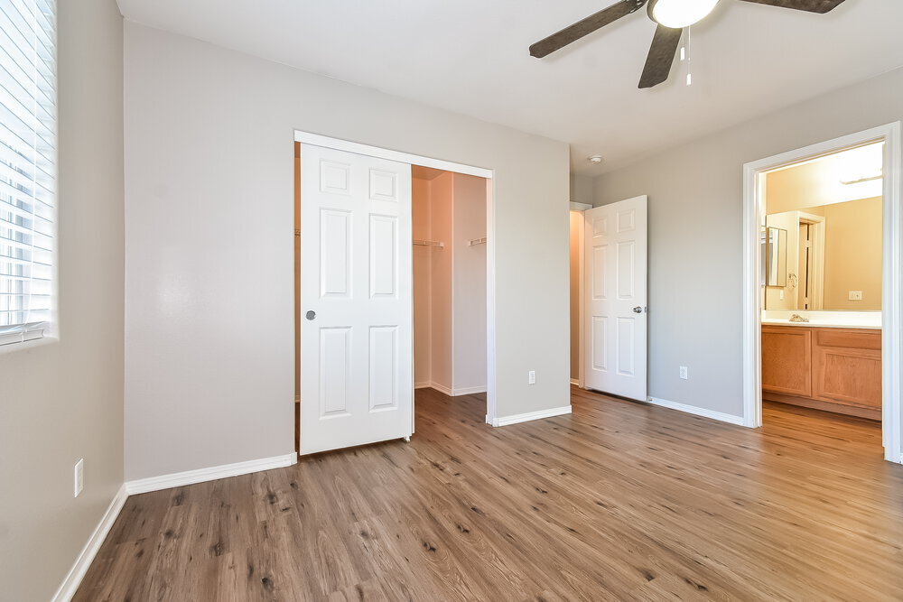 Building Photo - 8028 N Copperhead Creek St