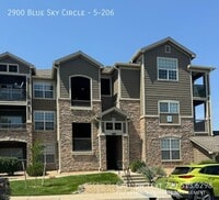 Building Photo - 2900 Blue Sky Cir