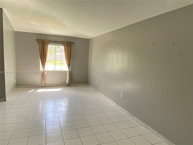 Building Photo - 17136 SW 143rd Pl