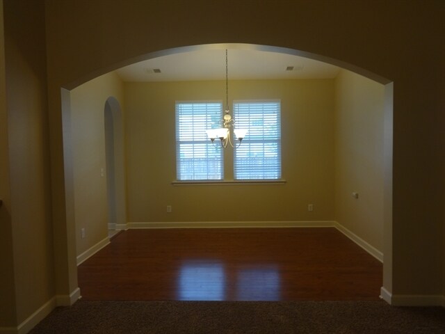 Building Photo - 308 Nuttall Dr