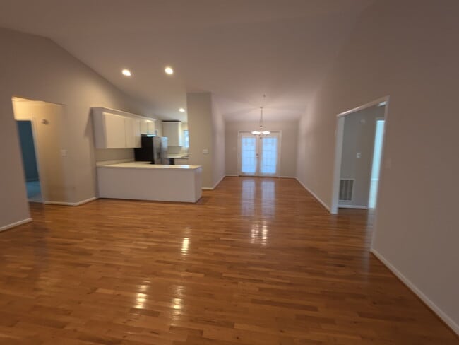 Building Photo - Terrific Rancher with Vaulted Ceiling in Meredith Woods.