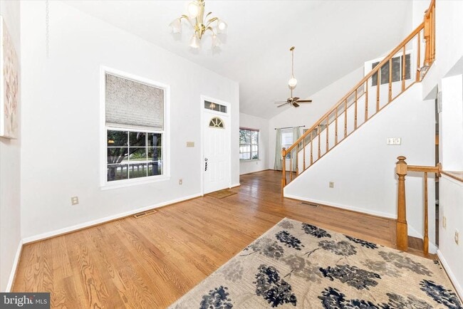 Building Photo - 105 Ridge Ave