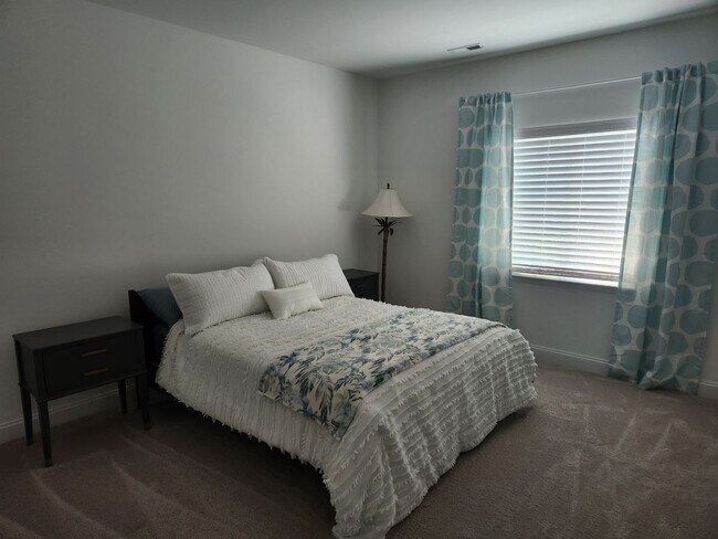 Building Photo - Midlothian-3 Bed 2.5 Bath Townhouse