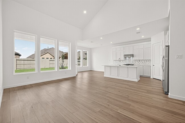 Building Photo - 2419 Hazel Berry St