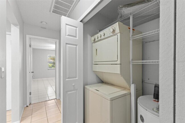 Building Photo - 4471 W Humphrey St