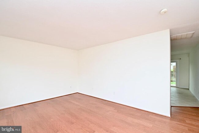 Building Photo - 13703 Pennsboro Dr