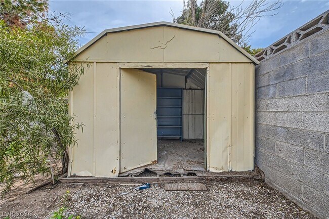 Building Photo - 1132 Pahor Dr