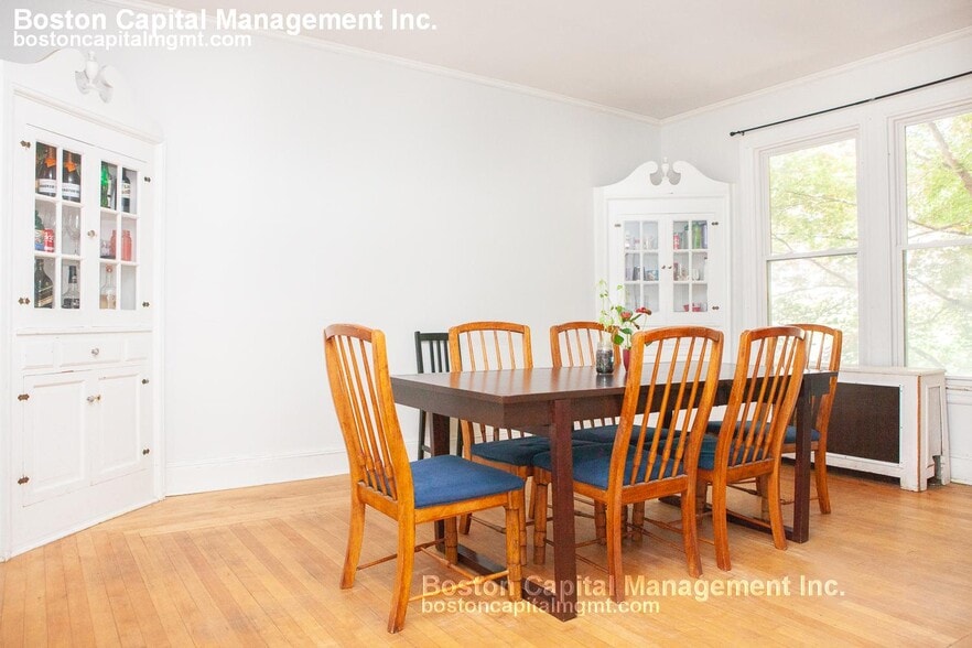 Building Photo - 1743 Commonwealth Ave