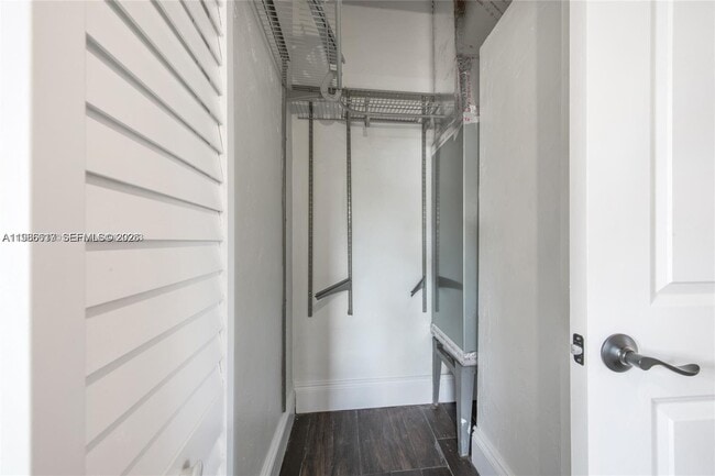 Building Photo - 9005 SW 56th St