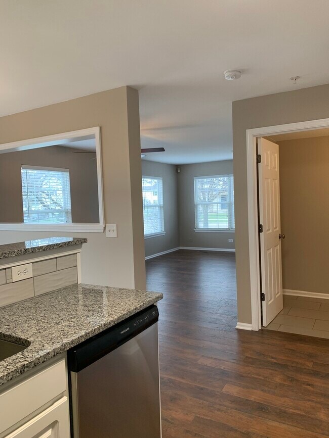 Building Photo - 2454 Frost Dr