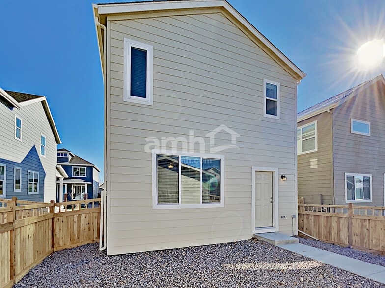 Building Photo - 4419 Crestone Peak St