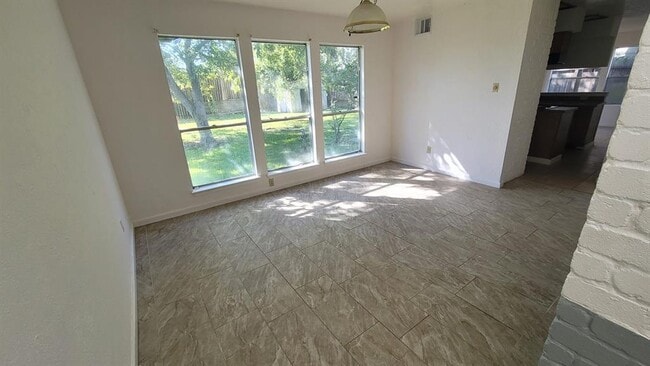 Building Photo - 3314 Ashford Park Dr