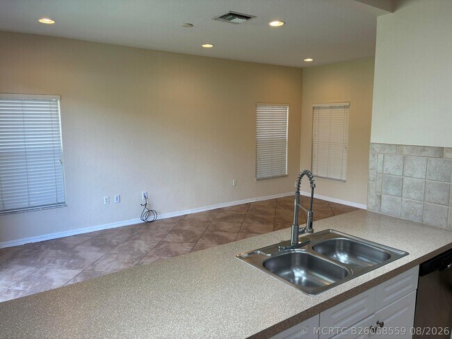 Building Photo - 101 Lake Monterey Cir