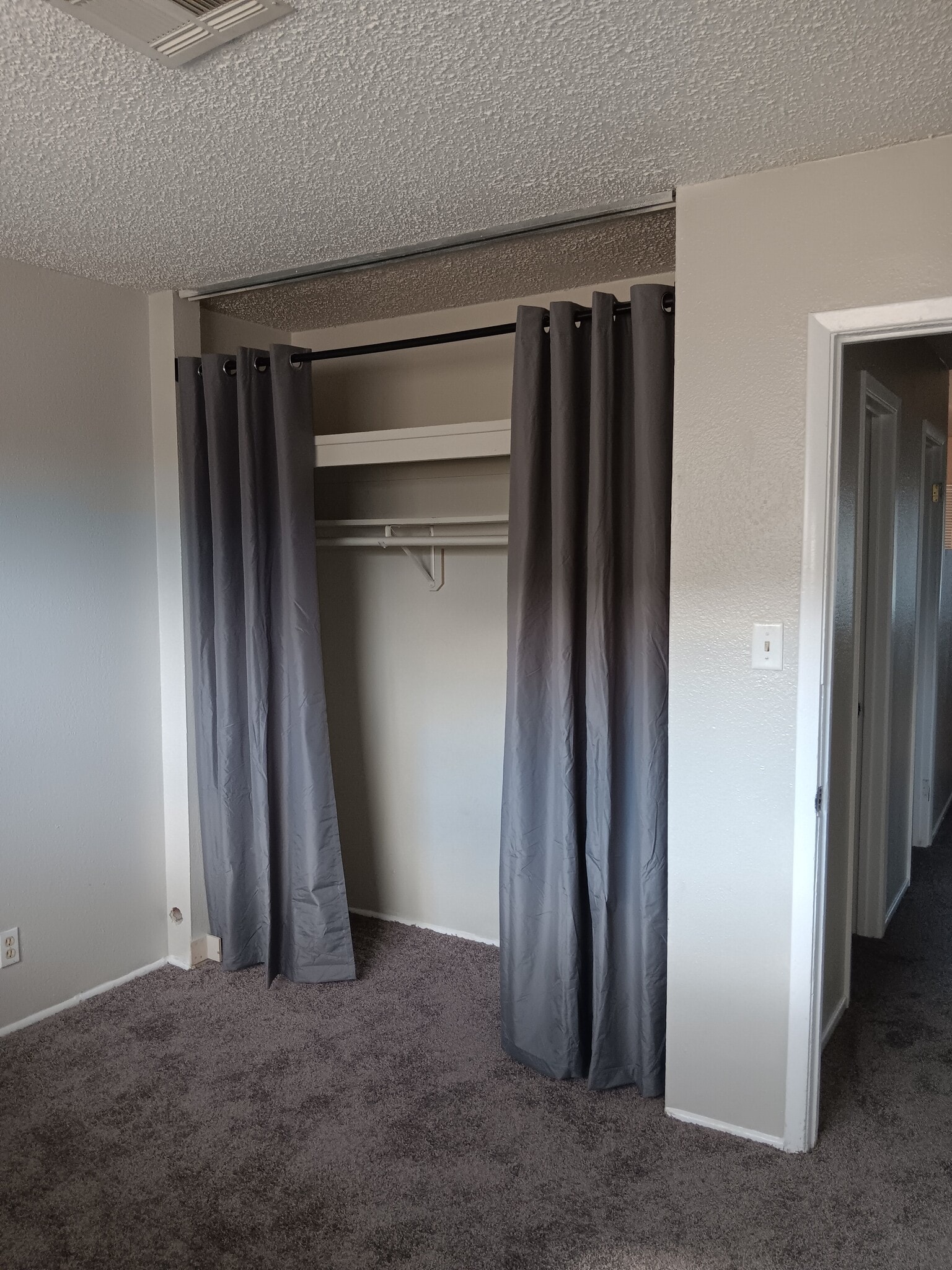 Building Photo - 2241 Ellis St