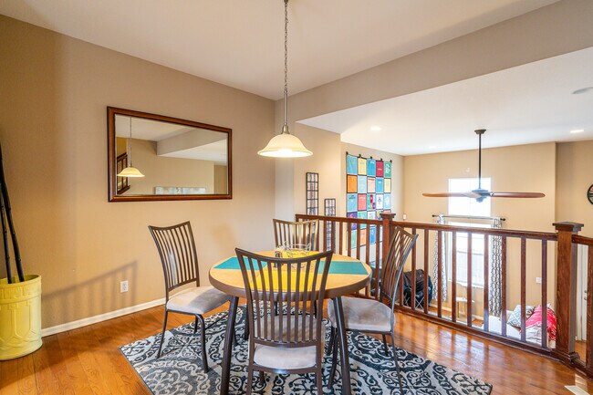 Building Photo - 2681 Stonecrop Ridge Grove