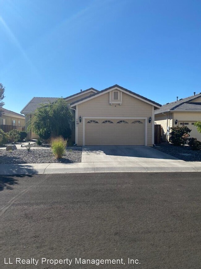 3 br, 2 bath House 1081 Tee Dr. 1081 Tee Dr Minden NV 89423