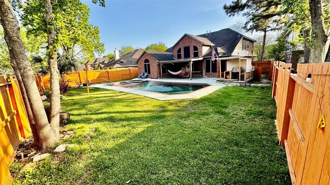 Building Photo - 14506 Wadlington Dr