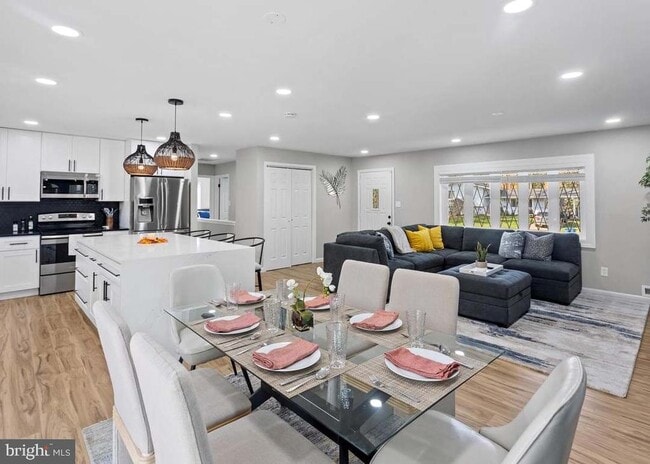 Building Photo - 4307 San Carlos Dr