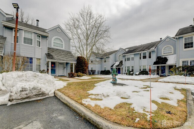 Building Photo - 58 Tanglewood Ct